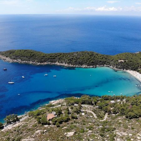 Villa La Terrazza Sul Mare - Goelba Fetovaia Bagian luar foto